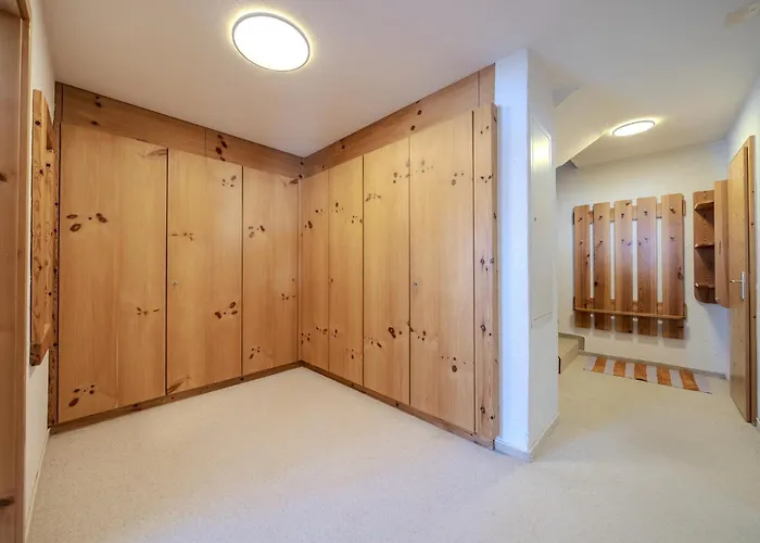 Marmotta 2 By Vacations, Privates Familienhaus Direkt An Der Skipiste Шале Ароза