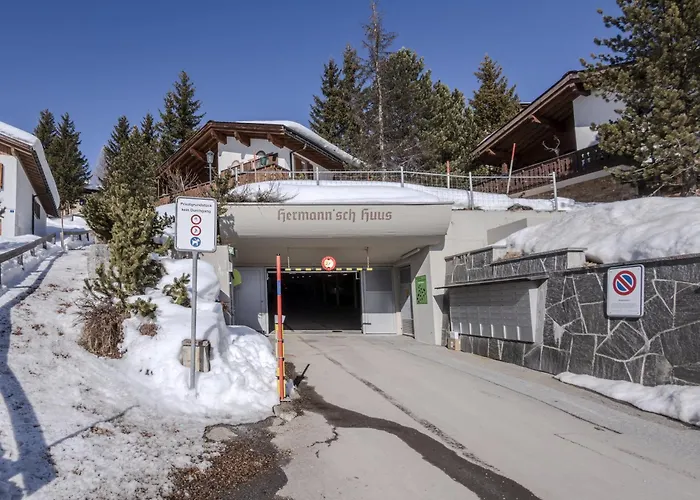 Marmotta 2 By Vacations, Privates Familienhaus Direkt An Der Skipiste 木屋